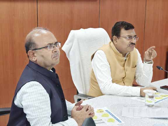 24×7 अलर्ट मोड में रहें अधिकारीः मुख्य सचिव